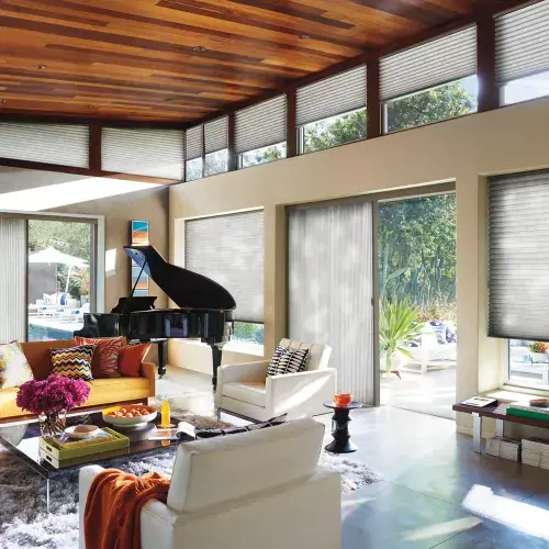 f9e4d9c93a33103c918561f8e1a6655db5a65daf-1000x1000