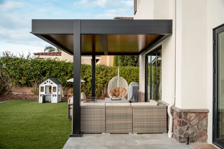 gray-bronze-r-shade-wooden-roof-chairs-pool-22-768x512